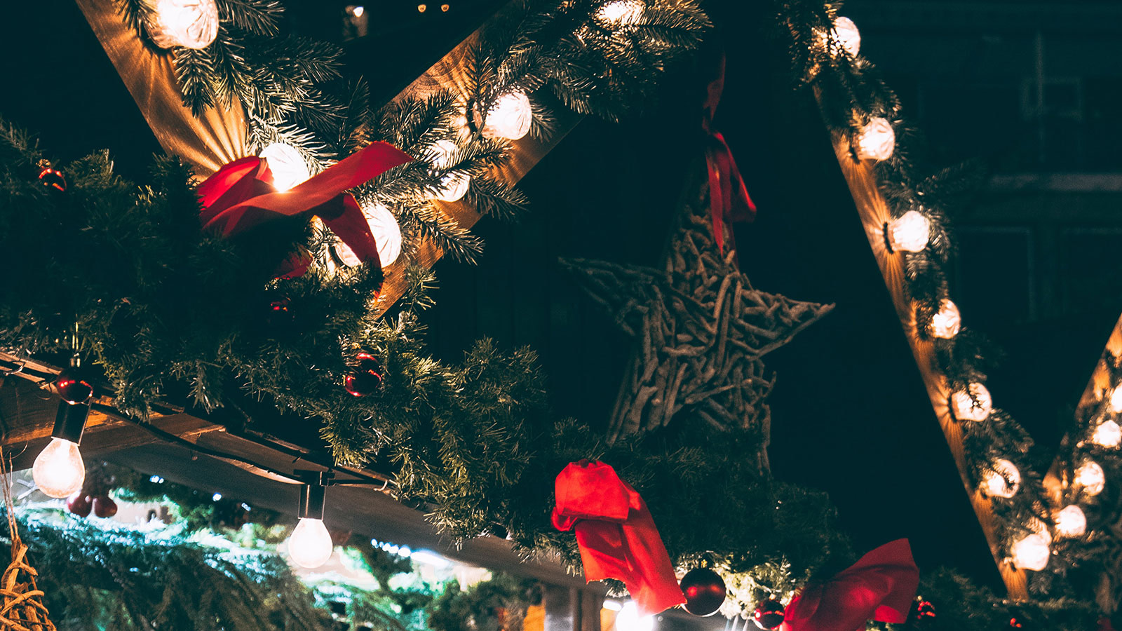 Christmas garland and lights