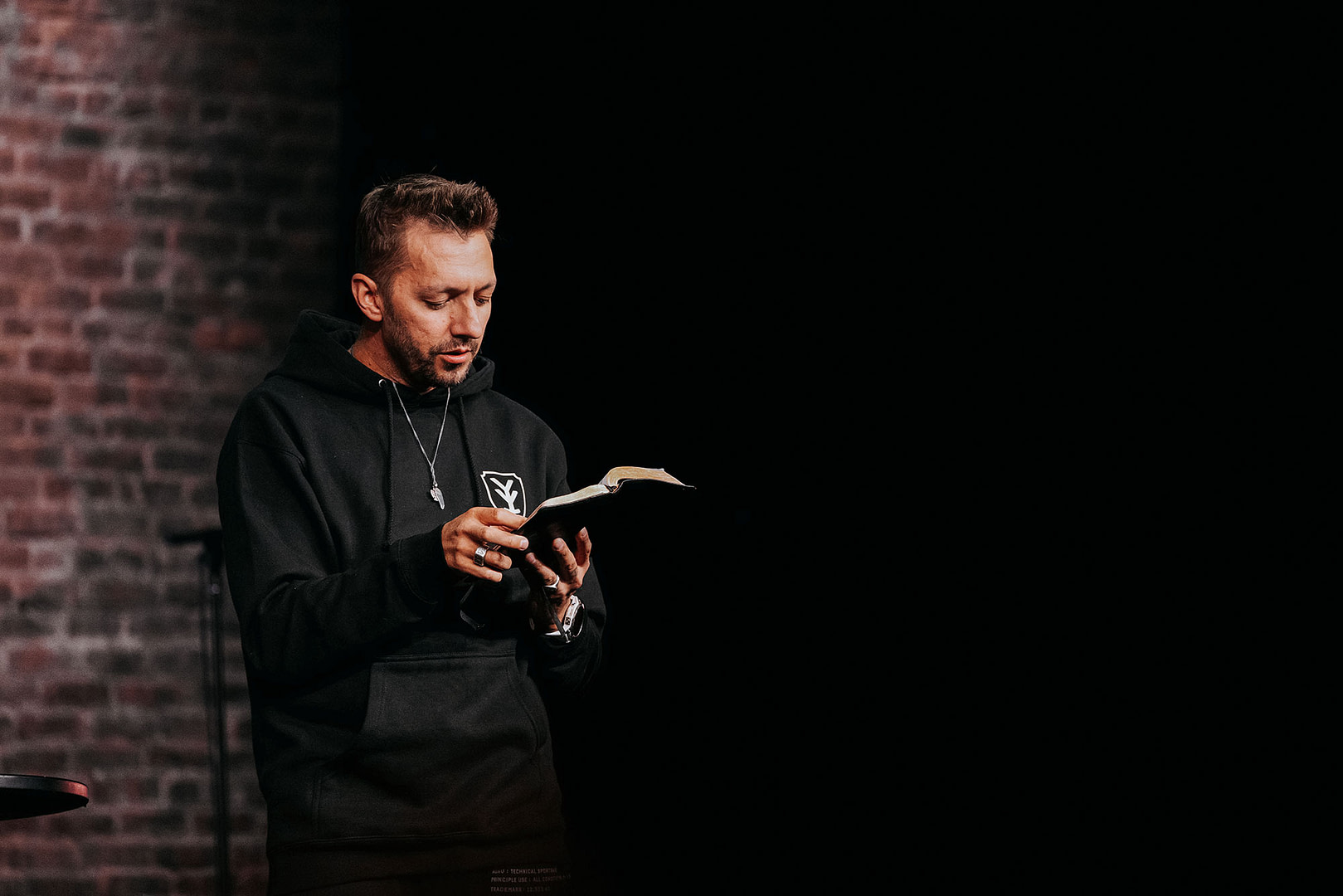 Pastor Levi Lusko holding Bible