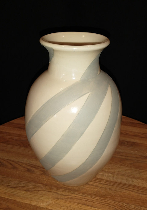 Lindsey vase Faithfulness