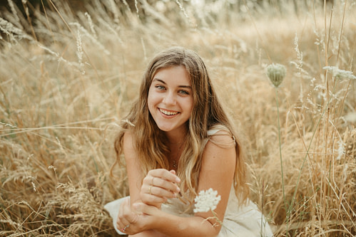 Hannah - Senior Photos